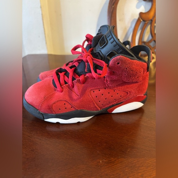 ❤️❤️Nike Jordan 6  retro toro bravo ❤️❤️ - Picture 4 of 13